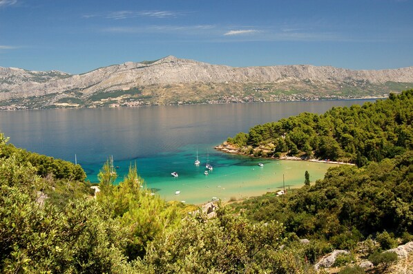 Beach nearby, sun-loungers