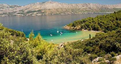 Illyria - a beautiful fisherman's cottage just 3 meters from sea