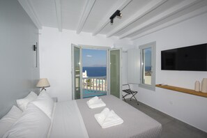 5 bedrooms, in-room safe, iron/ironing board, travel crib