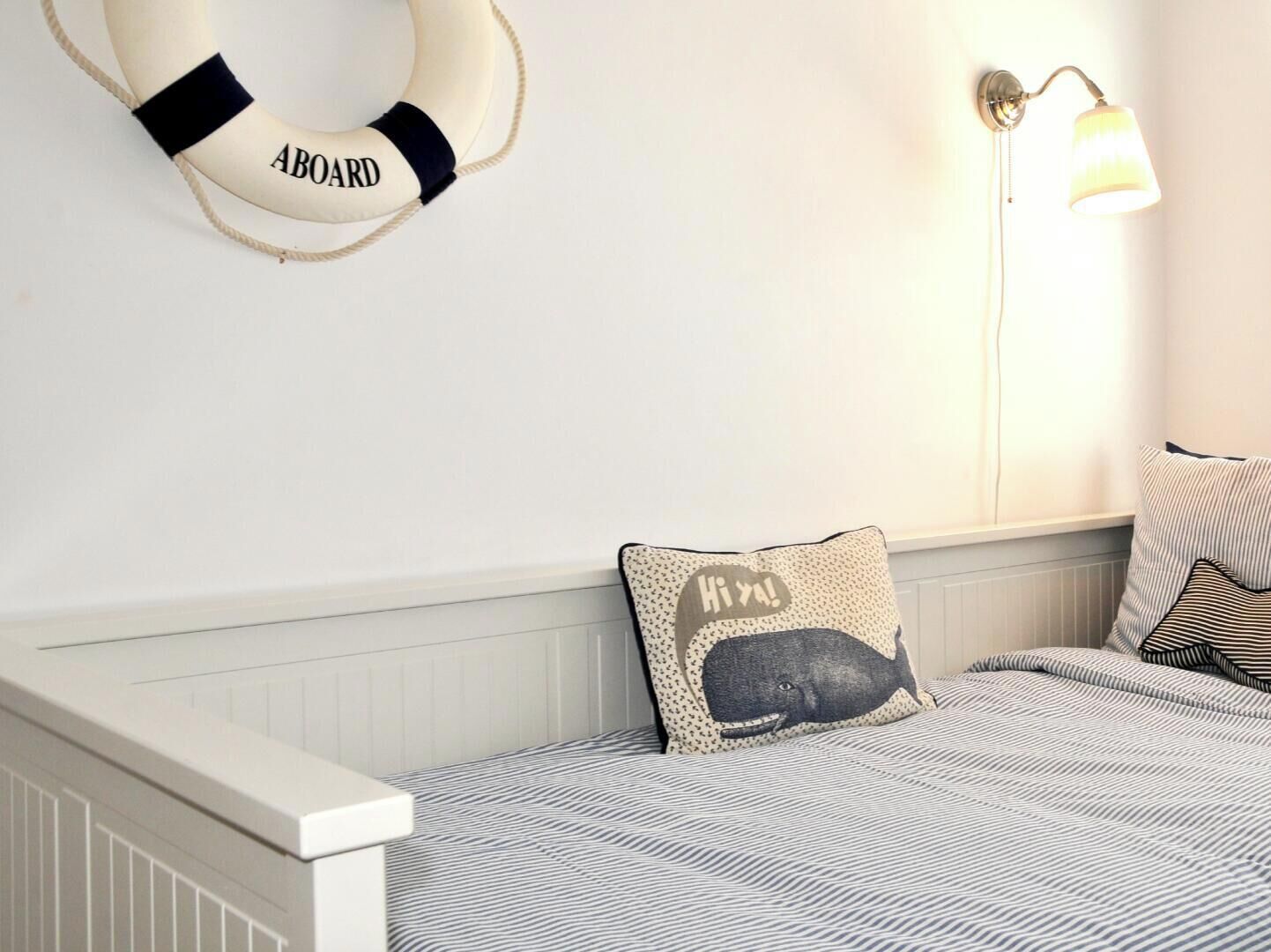 2 bedrooms, iron/ironing board, travel cot, free WiFi