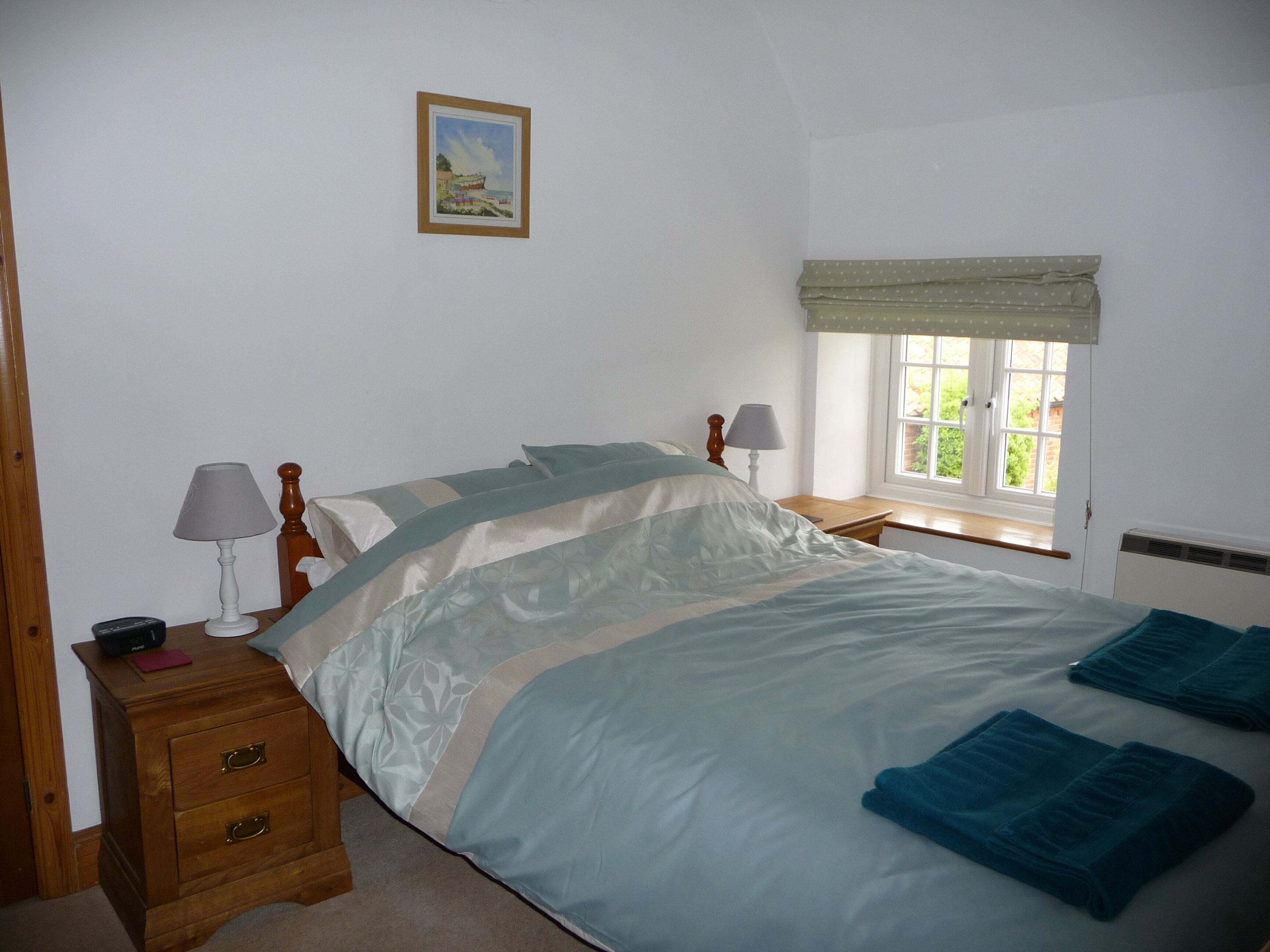 3 chambres, fer et planche à repasser, Wi-Fi gratuit, draps fournis