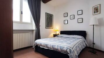 1 Schlafzimmer, Bügeleisen/Bügelbrett, Reisekinderbett, kostenloses WLAN