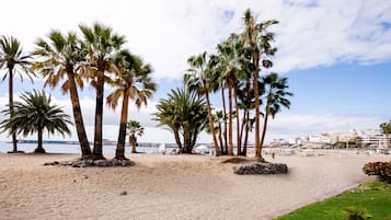 Vlak bij het strand