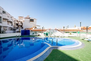 Outdoor pool, a heated pool - Los Cristianos - FREE WIFI- 2 bed 2 bathroom  Apt  Ground Floor Poolside  (Los CRISTIANOS)