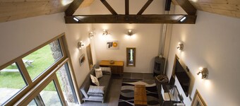 Vacker "ECO" ladugårdsomvandling i Wye Valley - perfekt för par plus två barn