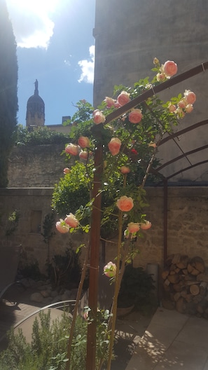 Enceinte de lâhĂ©bergement