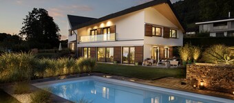 Montreux Holiday Home (Modern Villa) with view on the lake & the mountains