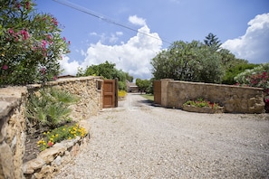 Jardines del alojamiento