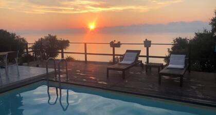 Característica DA Villa, "dammuso", com Vista Eólica Espetacular e Piscina Privativa