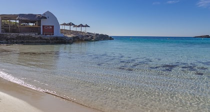 Großes, neues und ruhiges Sommerhaus mit Meerblick, nur wenige Gehminuten vom Strand entfernt