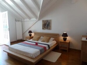 3 habitaciones, tabla de planchar con plancha y wifi gratis