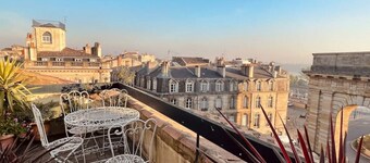 Views, Elevator, Air-Conditioning and fast WiFi