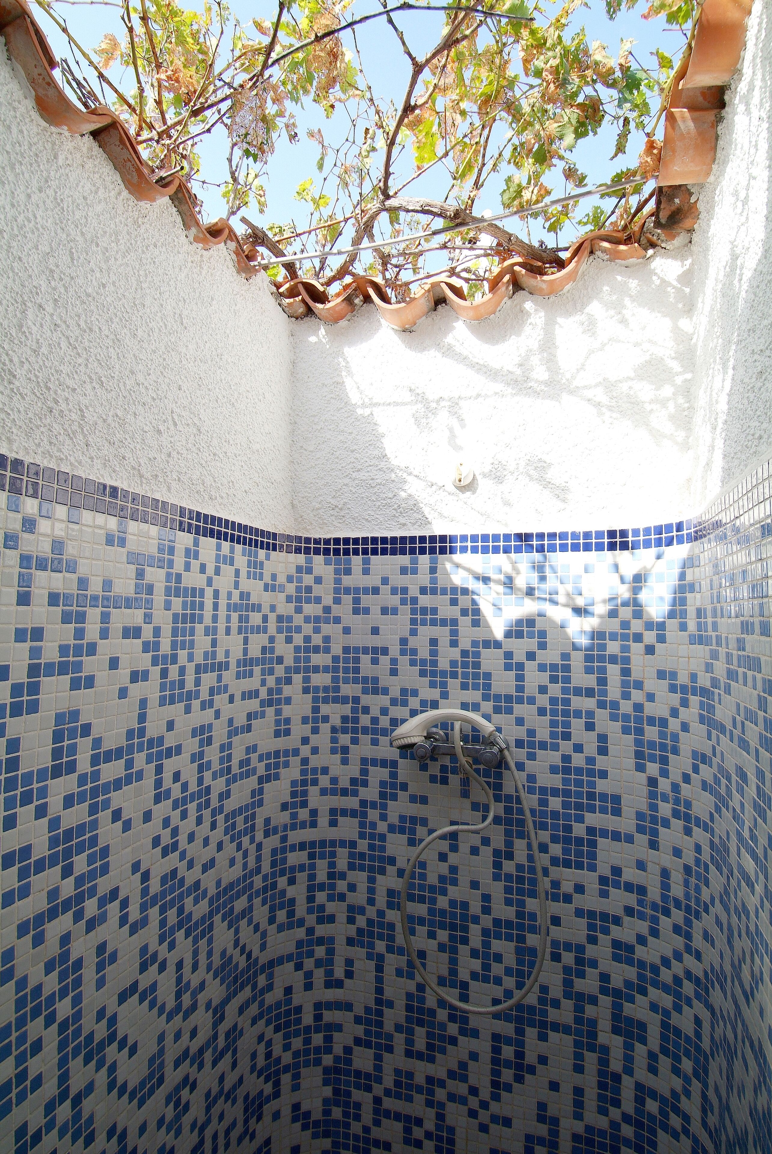 Combined shower/tub, hair dryer, towels, soap