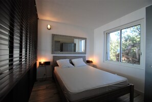 5 camere, ferro/asse da stiro, Wi-Fi, lenzuola