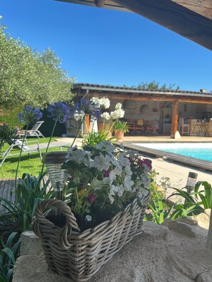 Terrace/patio - Large air-conditioned house, swimming pool Secure Very quiet Pétanque, Table tennis (Saïx)
