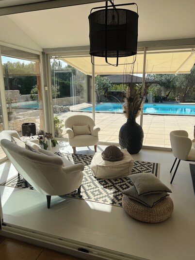 Large air-conditioned house, swimming pool Secure Very quiet Pétanque, Table tennis