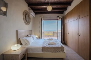 3 Schlafzimmer, Zimmersafe, Schreibtisch, Bügeleisen/Bügelbrett
