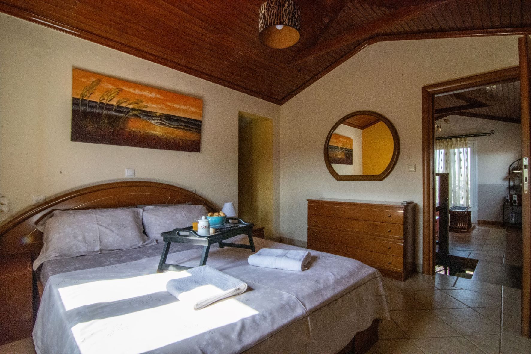 4 bedrooms, iron/ironing board, travel crib, free WiFi