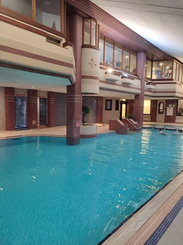 Luxury, Historic Cottage . Hot tub leisure pass included,Child +Dog Friendly