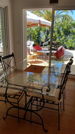 Dining - Recanto do Brasil, 3 bed Villa With Private Jacuzzi And Panoramic Sea Views. (Carvoeiro)