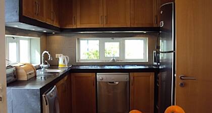 Villa mit privatem Whirlpool und Meerblick
