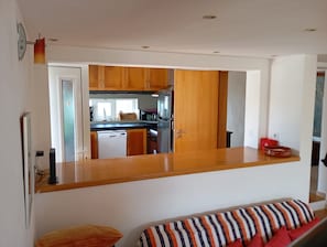 Interior - Recanto do Brasil, 3 bed Villa With Private Jacuzzi And Panoramic Sea Views. (Carvoeiro)