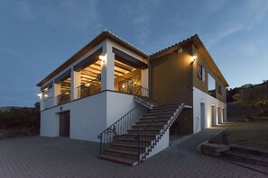 Exterior - Nature, luxury and tranquility with views of the sea and the mountains (PEDREGUER)