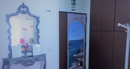 Ostia Lido: Ostia delightful apartment near sea, 30 minutes from the center of Rome