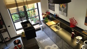 Fridge, oven, stovetop, dishwasher - LOFT 107 -  VATICAN  CITY/ S. PETER (Roma)