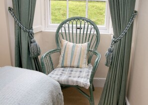 Interior - Merlindale  5*  self-contained, two bed/two bath apt. by River Tweed in NSA (Broughton Scottish Boarders)