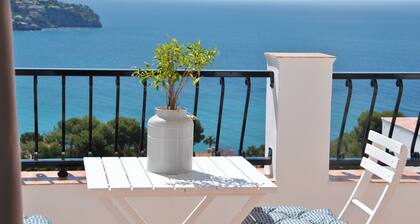 Große Villa mit fantastischem Blick auf das Mittelmeer