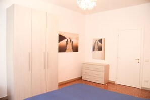 2 chambres, bureau, fer et planche Ă repasser, Wi-Fi gratuit