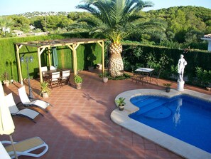 Pool - Luxury Villa With Private Pool, UK TV And Wi-Fi (Javea)