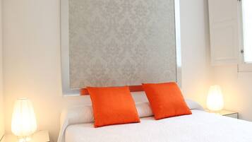 2 slaapkamers, een strijkplank/strijkijzer, gratis wifi, beddengoed