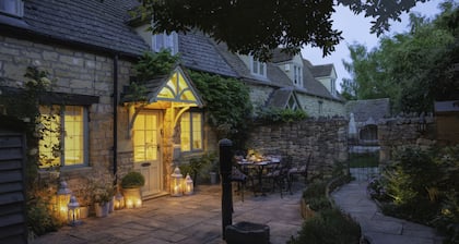 Hook Cottage - Beautiful 4 bedroom Cotswold cottage in Chipping Campden
