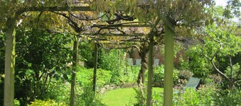 Cottage in Pocklington Near York With Log Burner, Wi Fi And Off Street Parking