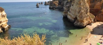 Small Villa with 3 bedrooms,2 bathrooms, AC, wifi,private pool.