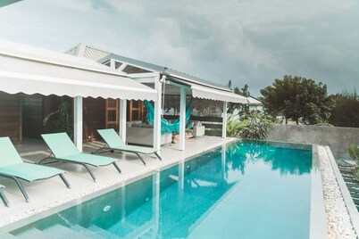 Villa 4 * beach access for 8 people 4 bedrooms & 4 bathrooms