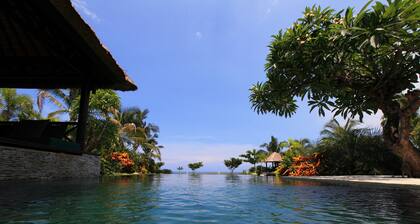 Villa Baruna - Bali Beach Villa ylelliselle Holiday Villa Balilla