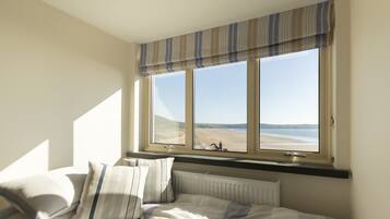 5 dormitorios, tabla de planchar con plancha, cuna de viaje y wifi