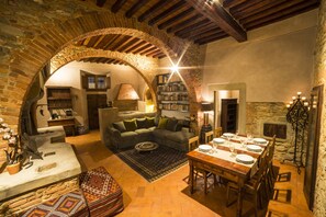 Interior - Charming & Luxury Historic Guest House in the Center of Arezzo ( Tuscany) (Arezzo)