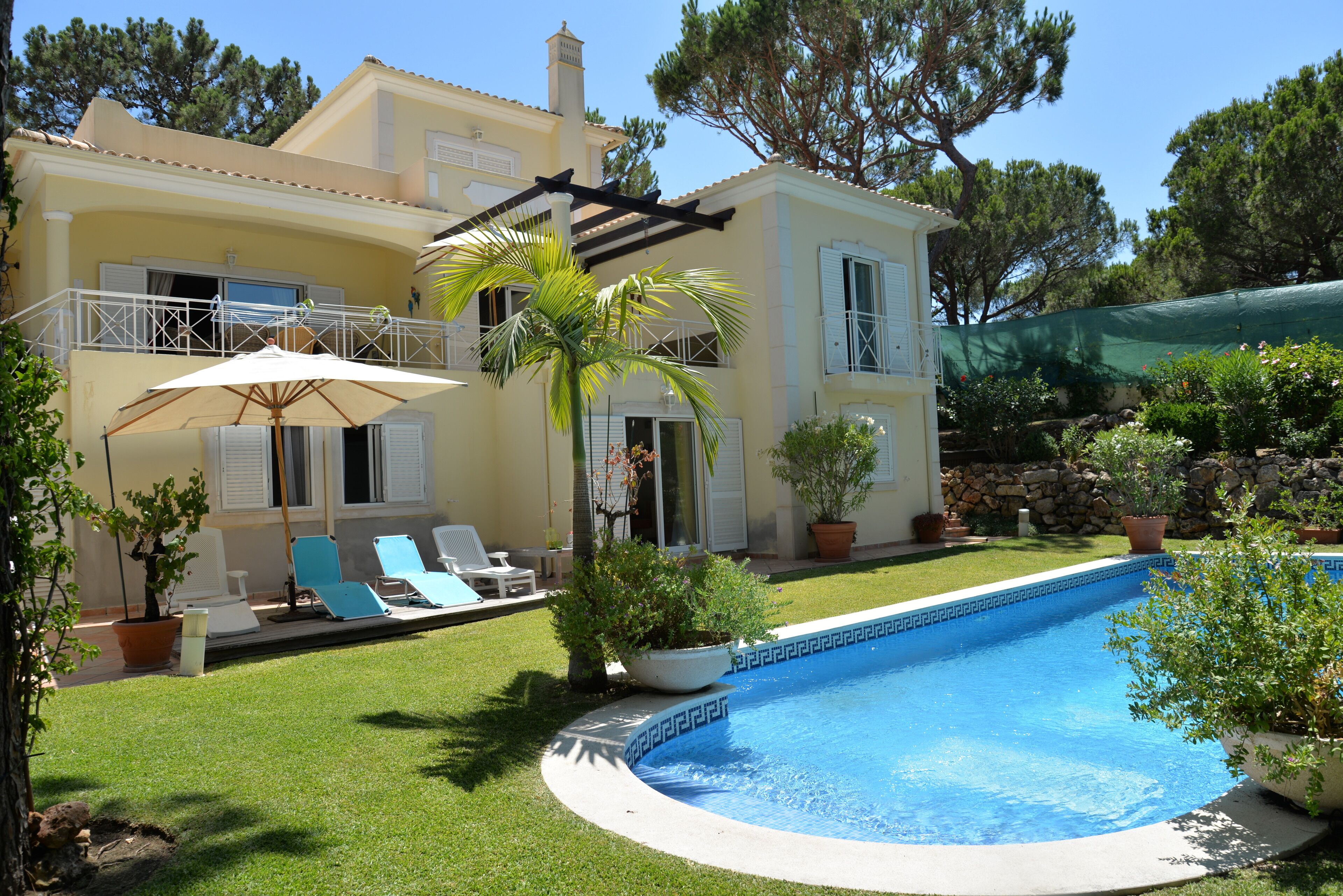 Piscina all'aperto
