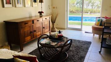 TV, fireplace, DVD player, table football
