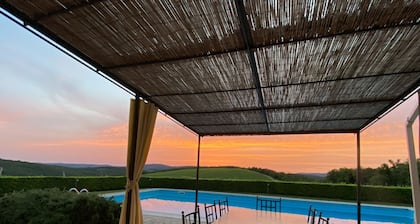 Secluded villa between Chianti vineyards, private pool, tennis, large garden