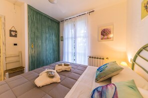 4 Schlafzimmer, Zimmersafe, Bügeleisen/Bügelbrett, Babybetten