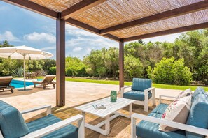 Terrace/patio - Villa Mig Coster (S´Ullastrar, Sant Lluis, Menorca)