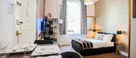 1 bedroom, soundproofing, iron/ironing board, free WiFi