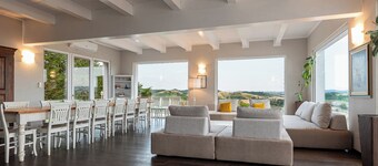 VILLA BELSOLE-温かいプールのあるホリデーホーム 