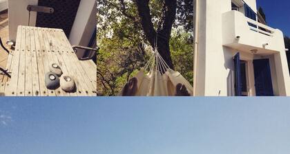 Villa cosy au calme Ă 150 mĂštres de la mer et Piscine Tennis inclus