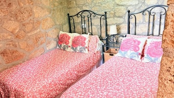 2 bedrooms, iron/ironing board, travel crib, WiFi